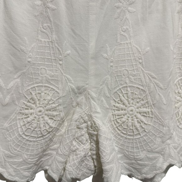 LOFT White Embroidered Scalloped Hem High Rise Fabric Tie Waist Shorts Sz Lg - Picture 2 of 7